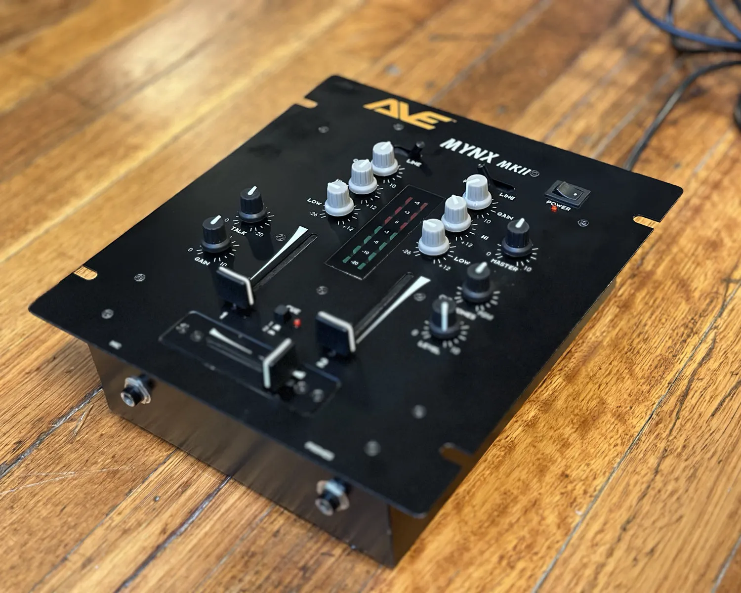 AVE Mynx MkII - DJ Mixer