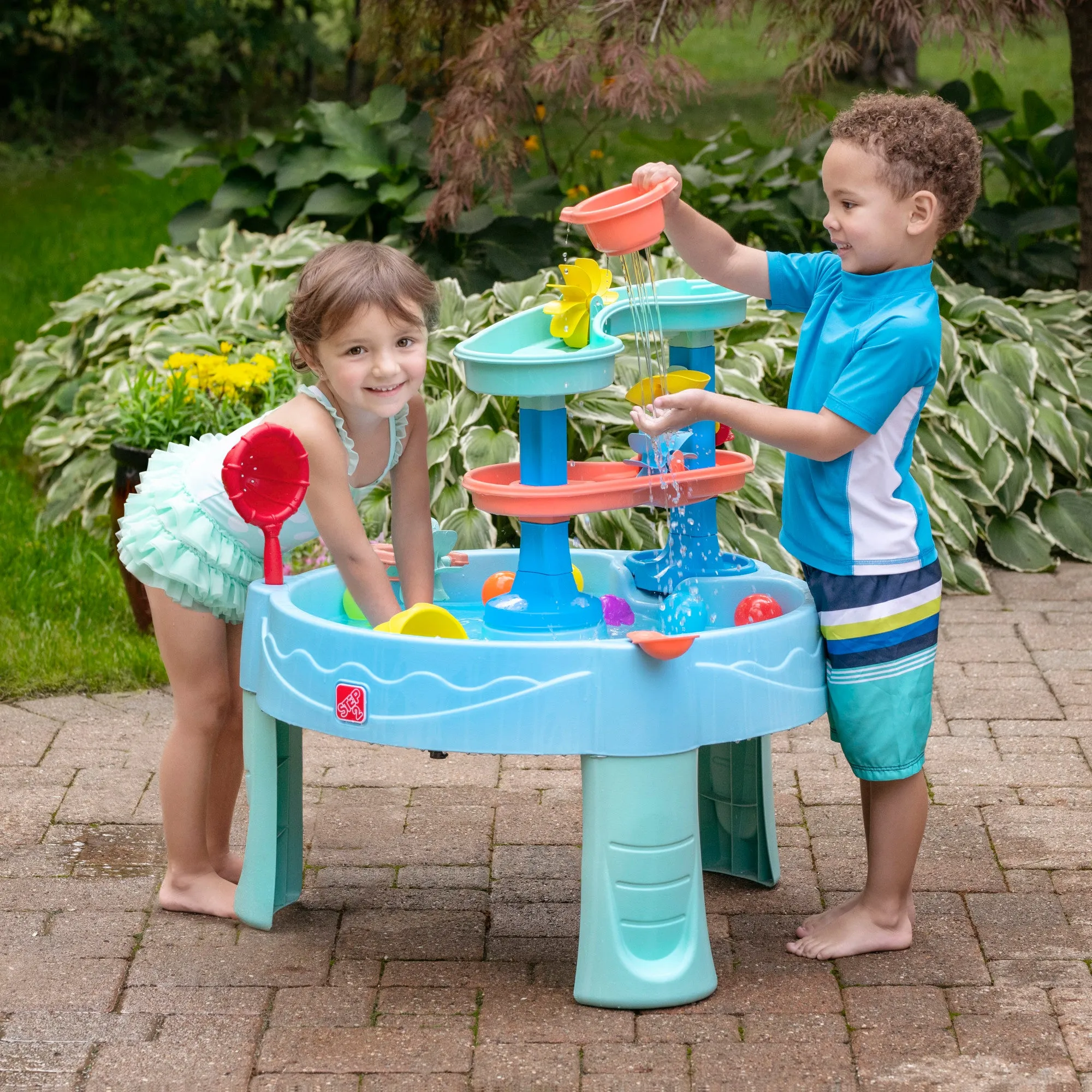 Double Spin & Showers Water Table™