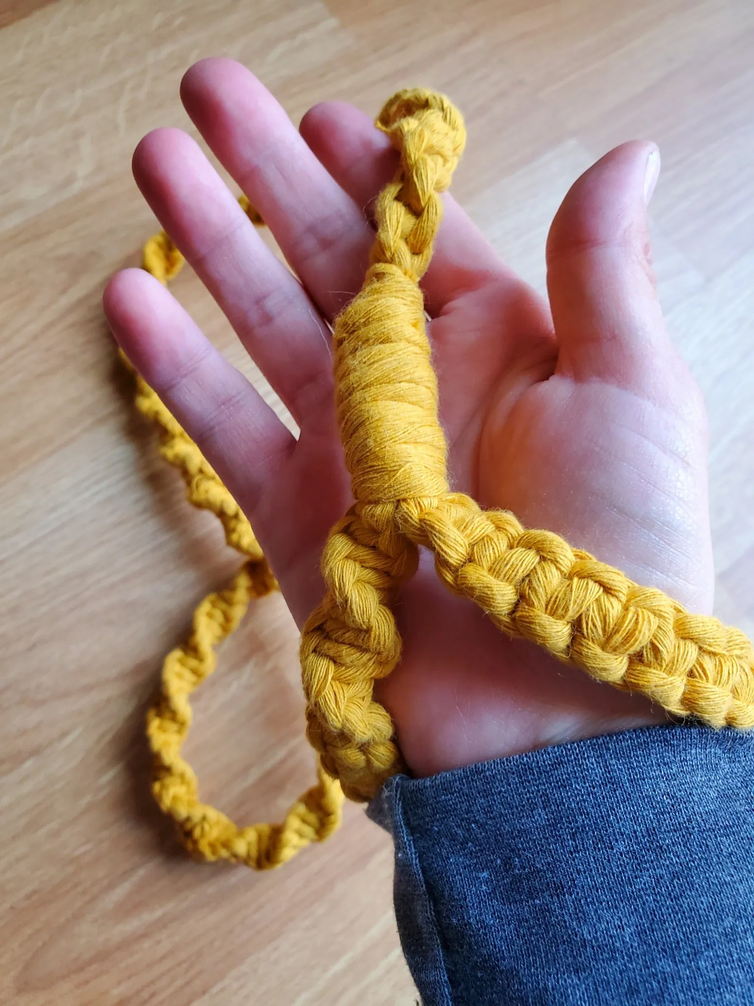 Gold Pet Leash | Twisted Macrame Style