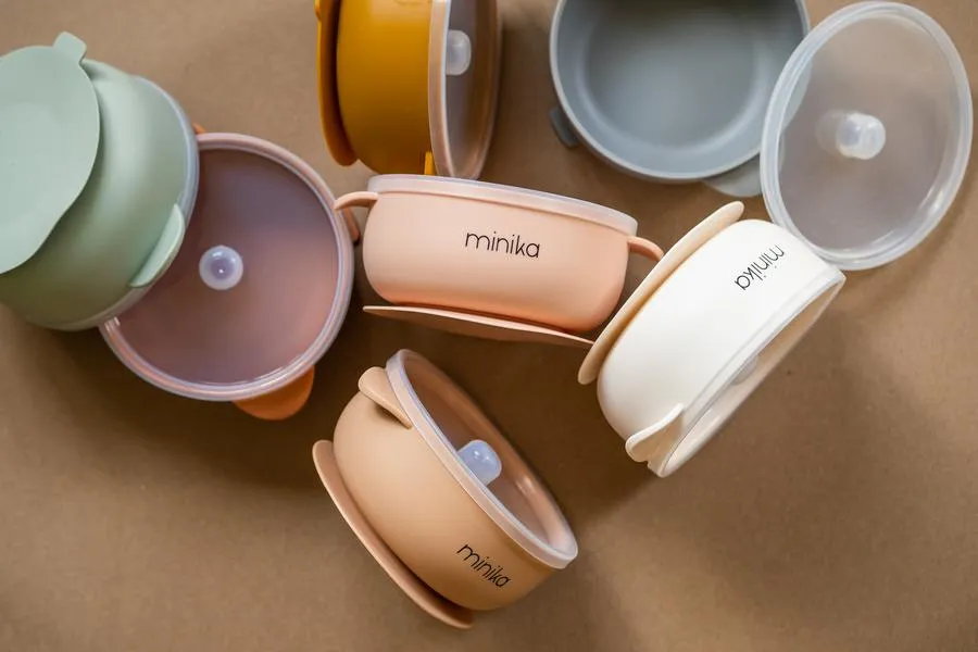 Minika Silicone Bowl With Lid - Ochre