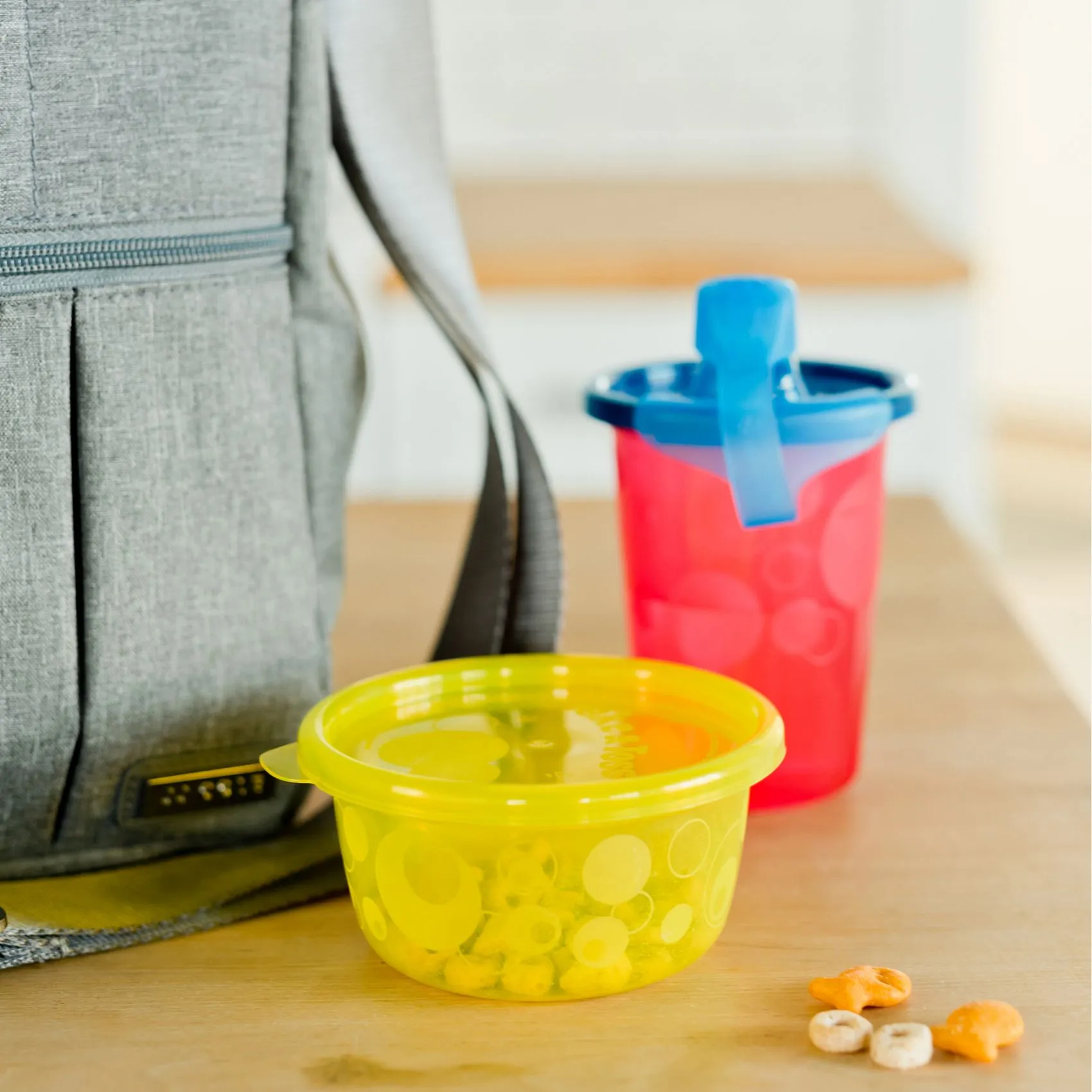 The First Years Take And Toss Feeding Set Multicolour - 28 Pieces